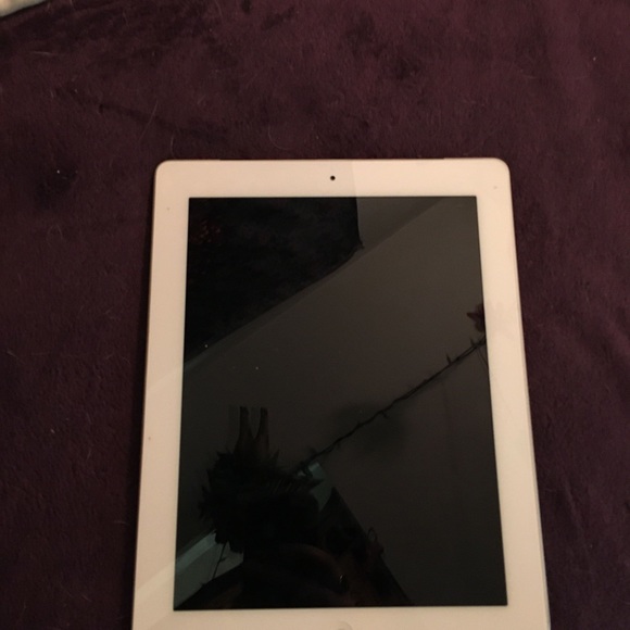 iPad 2 16 GB - Picture 2 of 7